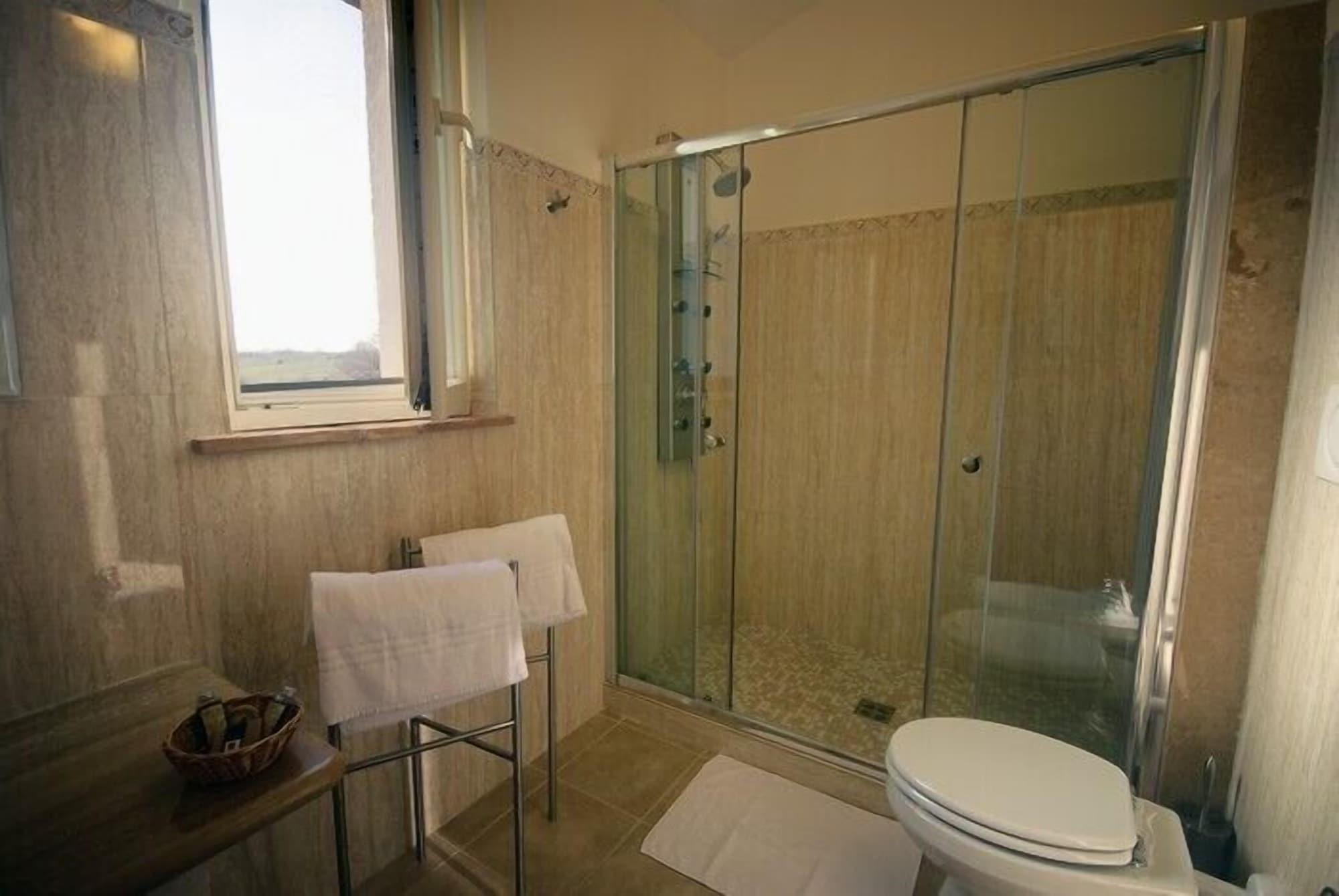 Pietriccio Rosso Hotel La Campigliola Kültér fotó
