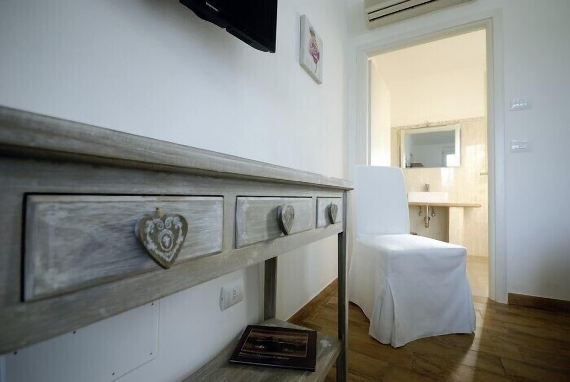 Pietriccio Rosso Hotel La Campigliola Kültér fotó